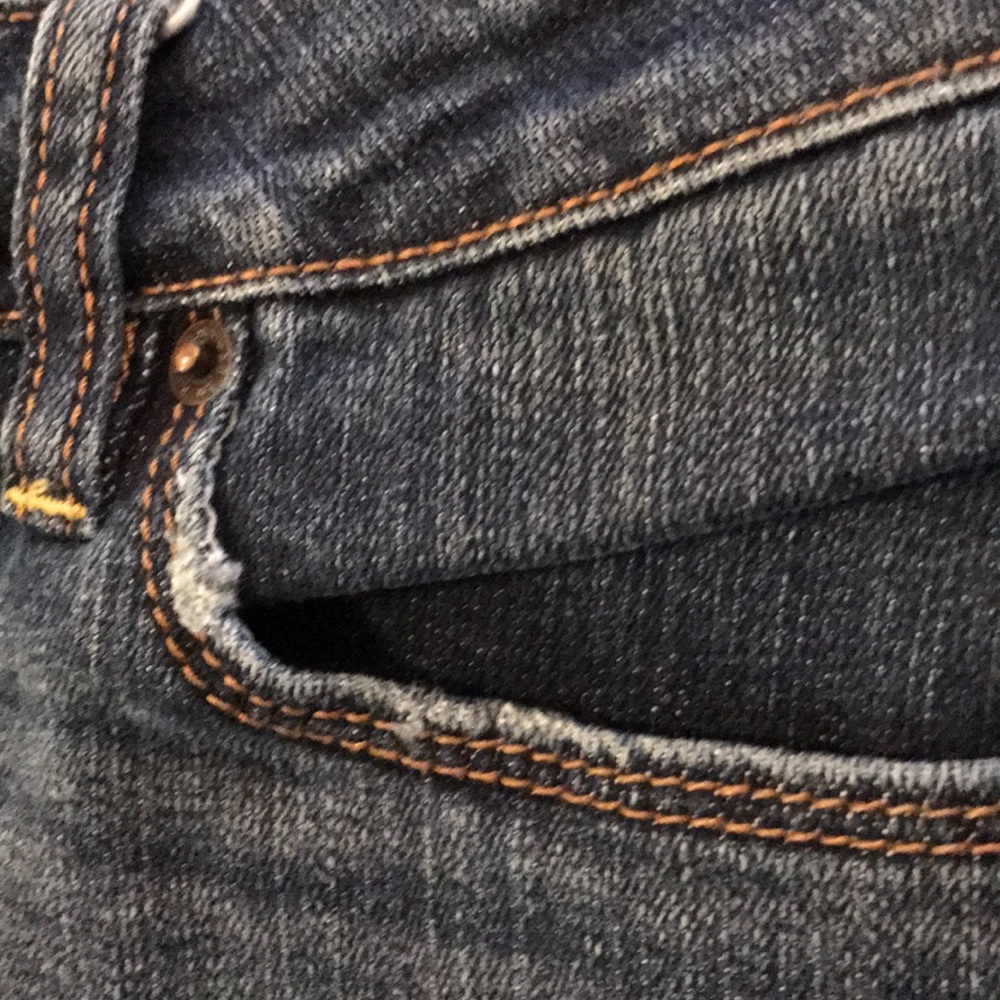 Bullhead Jeans - Picture 7 of 8